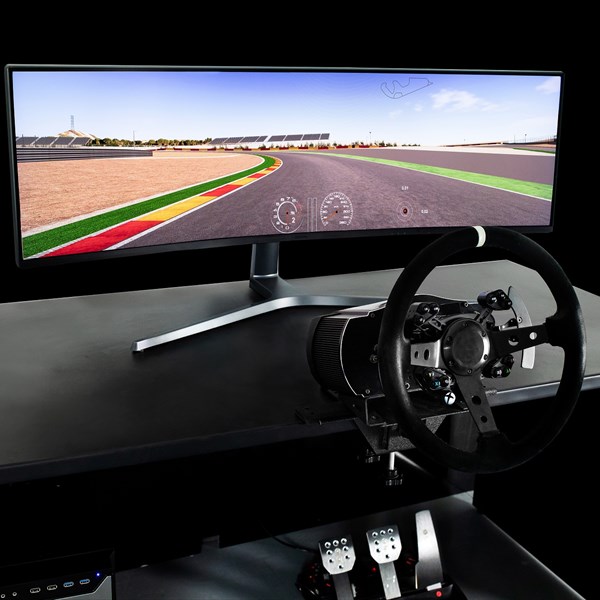 Mixed-reality driving simulator a low-cost alternative